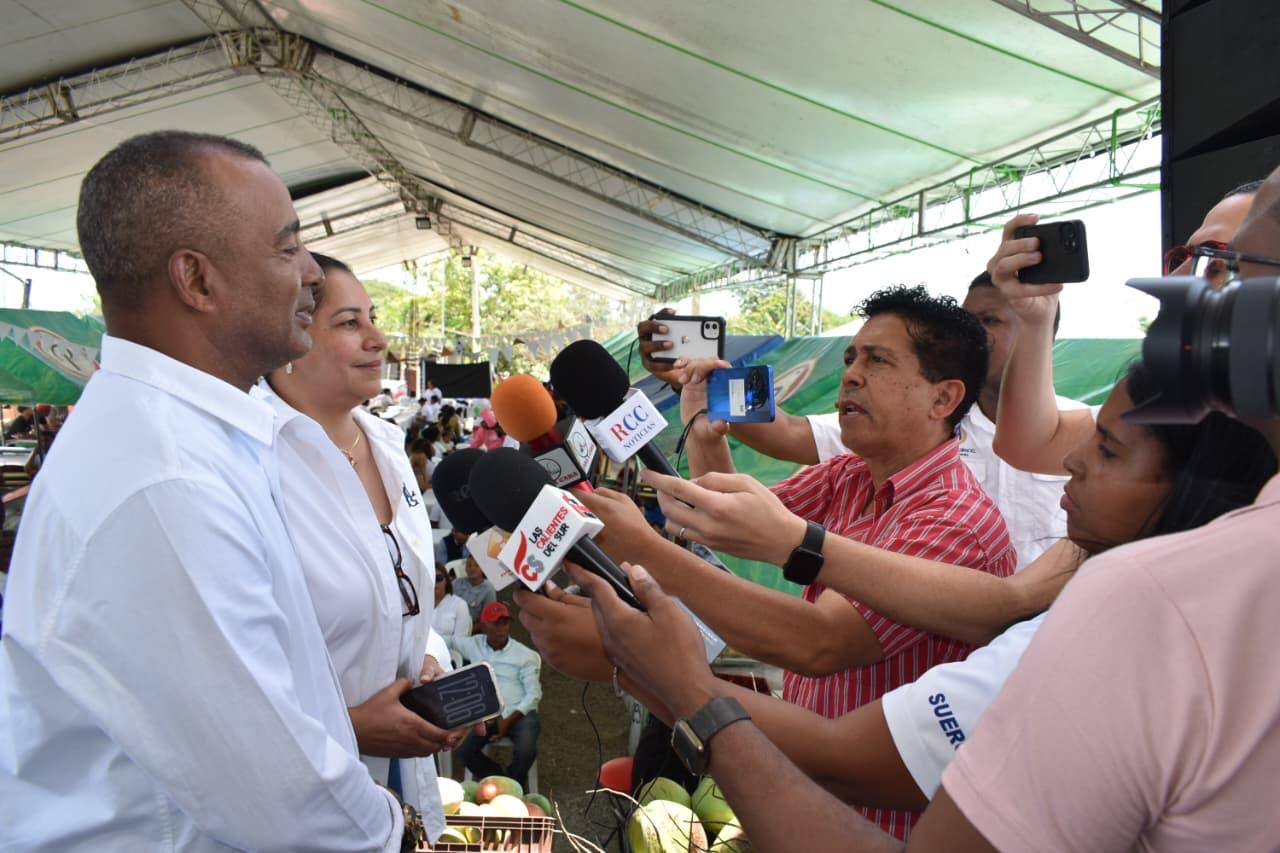 Pedro Corto celebra con éxito la Tercera Feria del Queso
